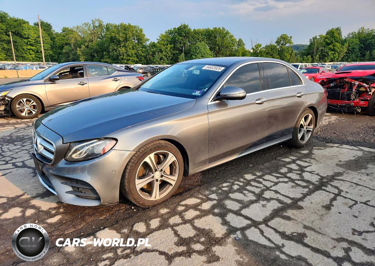 2017 Mercedes-Benz E 300 4Matic