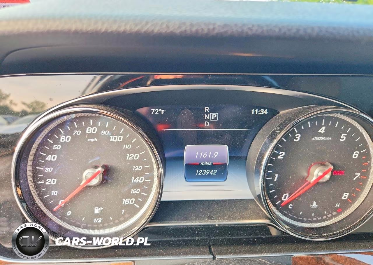 2017 Mercedes-Benz E 300 4Matic VIN:WDDZF4KB4HA101050 - 9