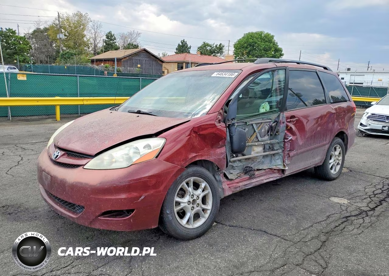 2006 Toyota Sienna Le – zdjęcie 1 z 13