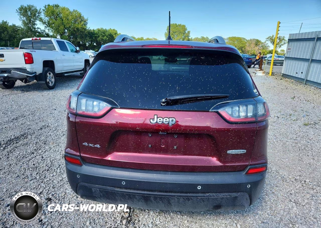 2021 Jeep Cherokee Latitude Plus VIN:1C4PJMLB8MD114746 - 6