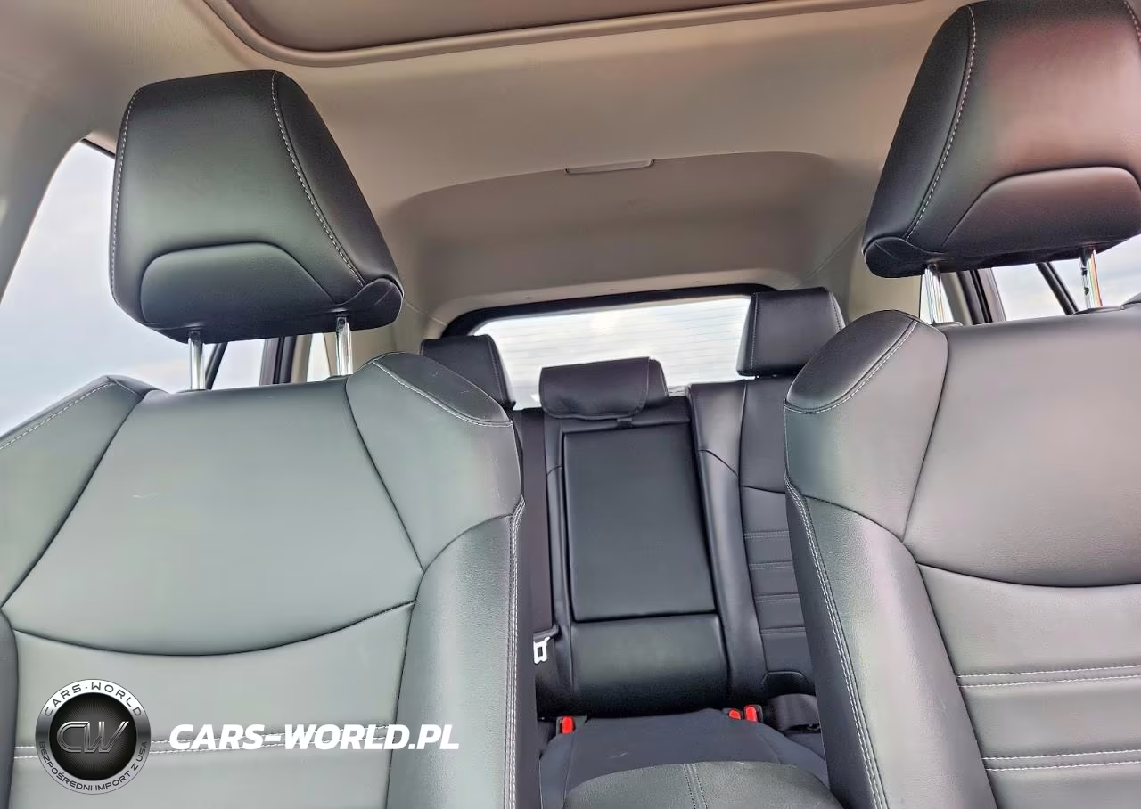 2023 Toyota Rav4 Xle Premium VIN:JTMB6RFV7PD106348 - 10