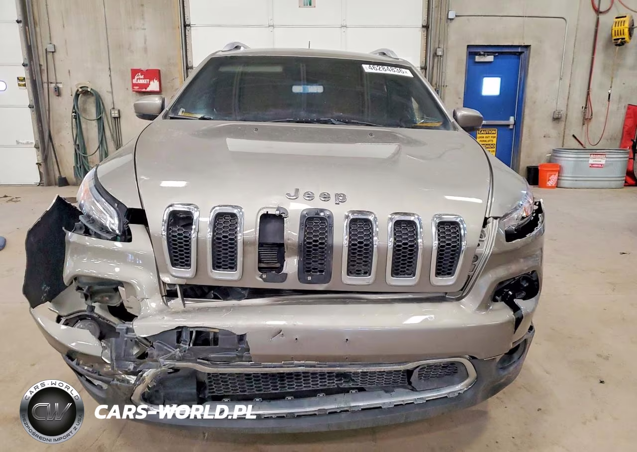 2017 Jeep Cherokee Limited VIN:1C4PJMDSXHW632995 - 5