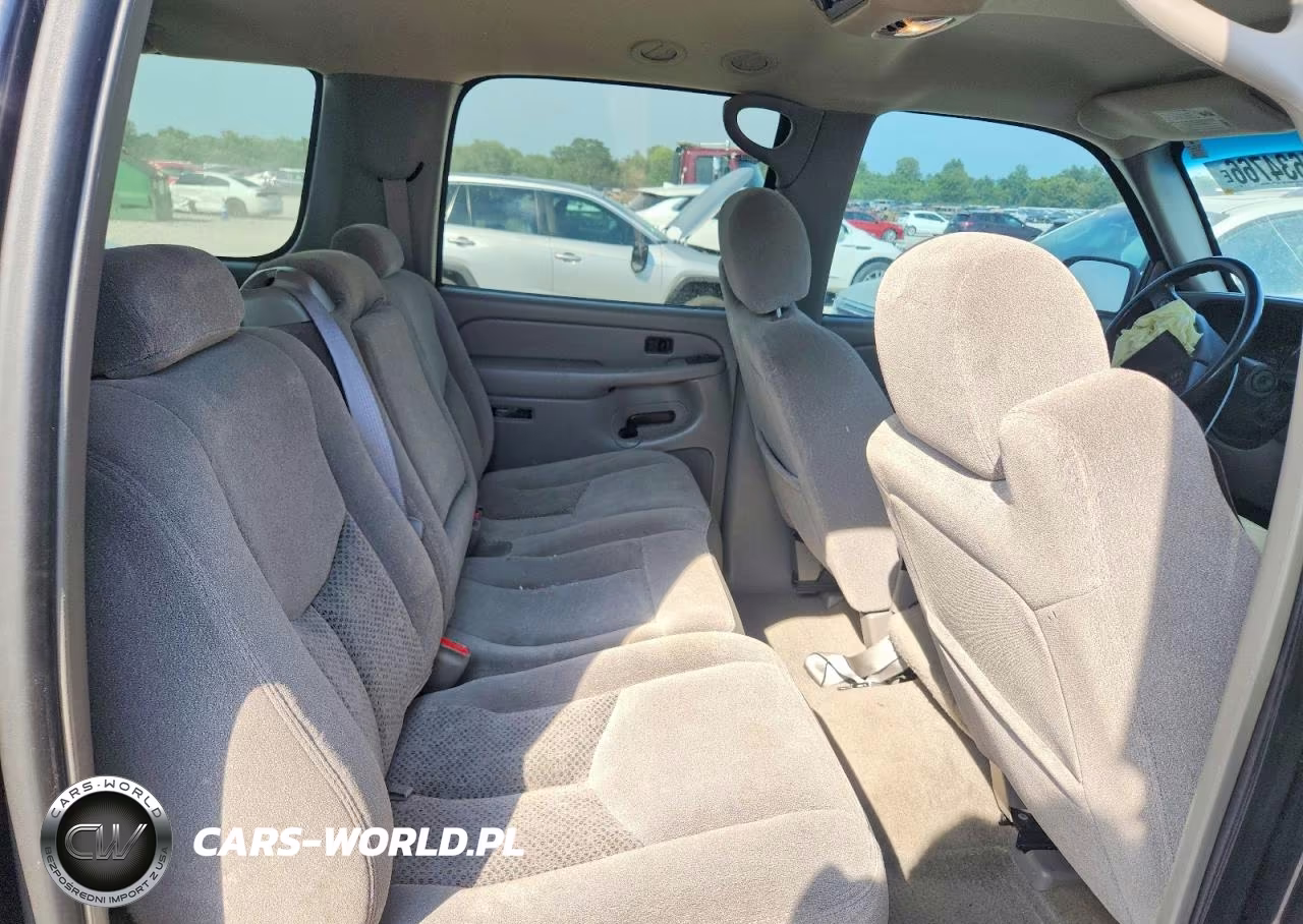 2005 Chevrolet Suburban C1500 VIN:1GNEC16ZX5J189953 - 11