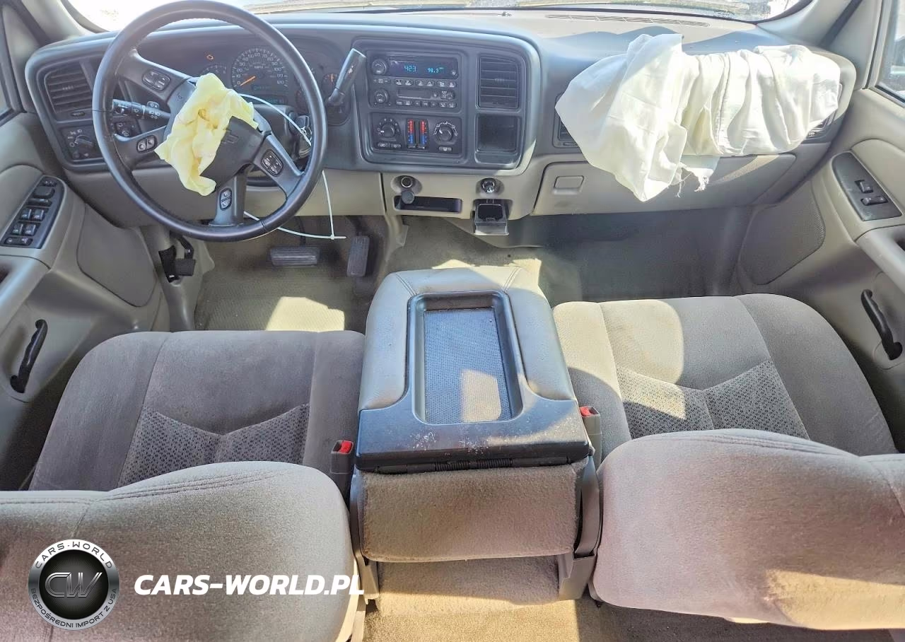 2005 Chevrolet Suburban C1500 VIN:1GNEC16ZX5J189953 - 8