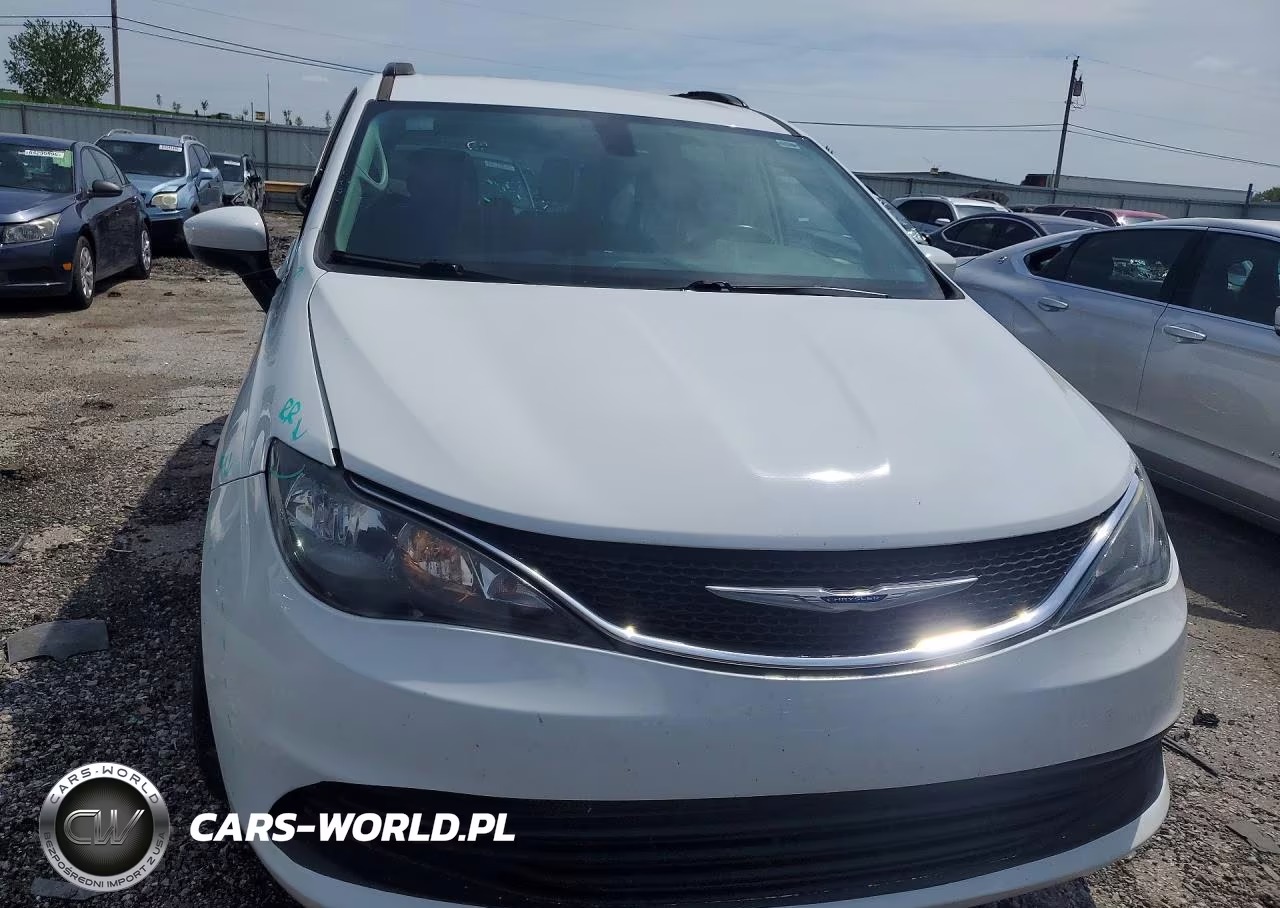 2020 Chrysler Voyager Lxi VIN:2C4RC1DG8LR192192 - 5