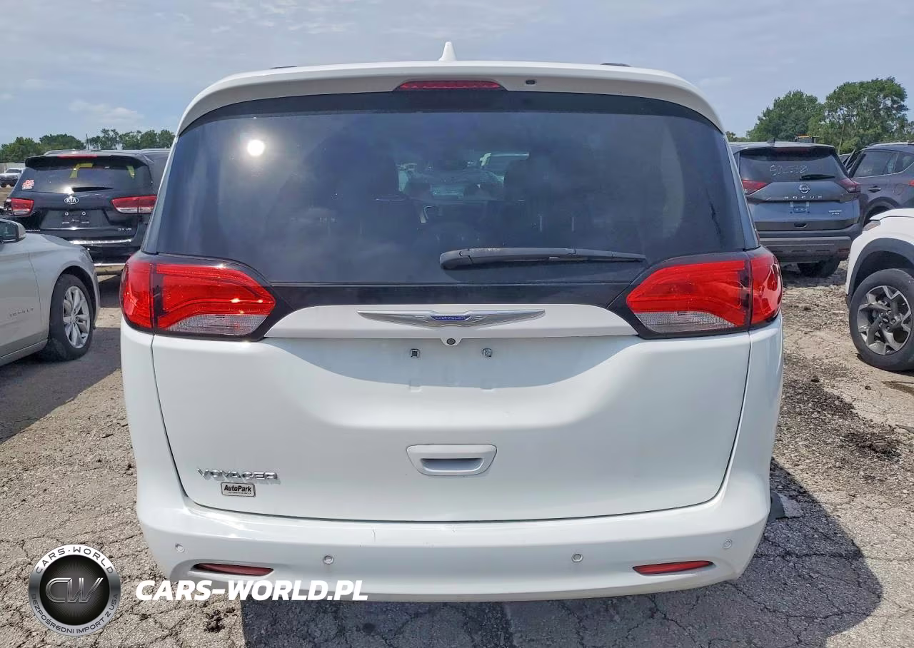 2020 Chrysler Voyager Lxi VIN:2C4RC1DG8LR192192 - 6