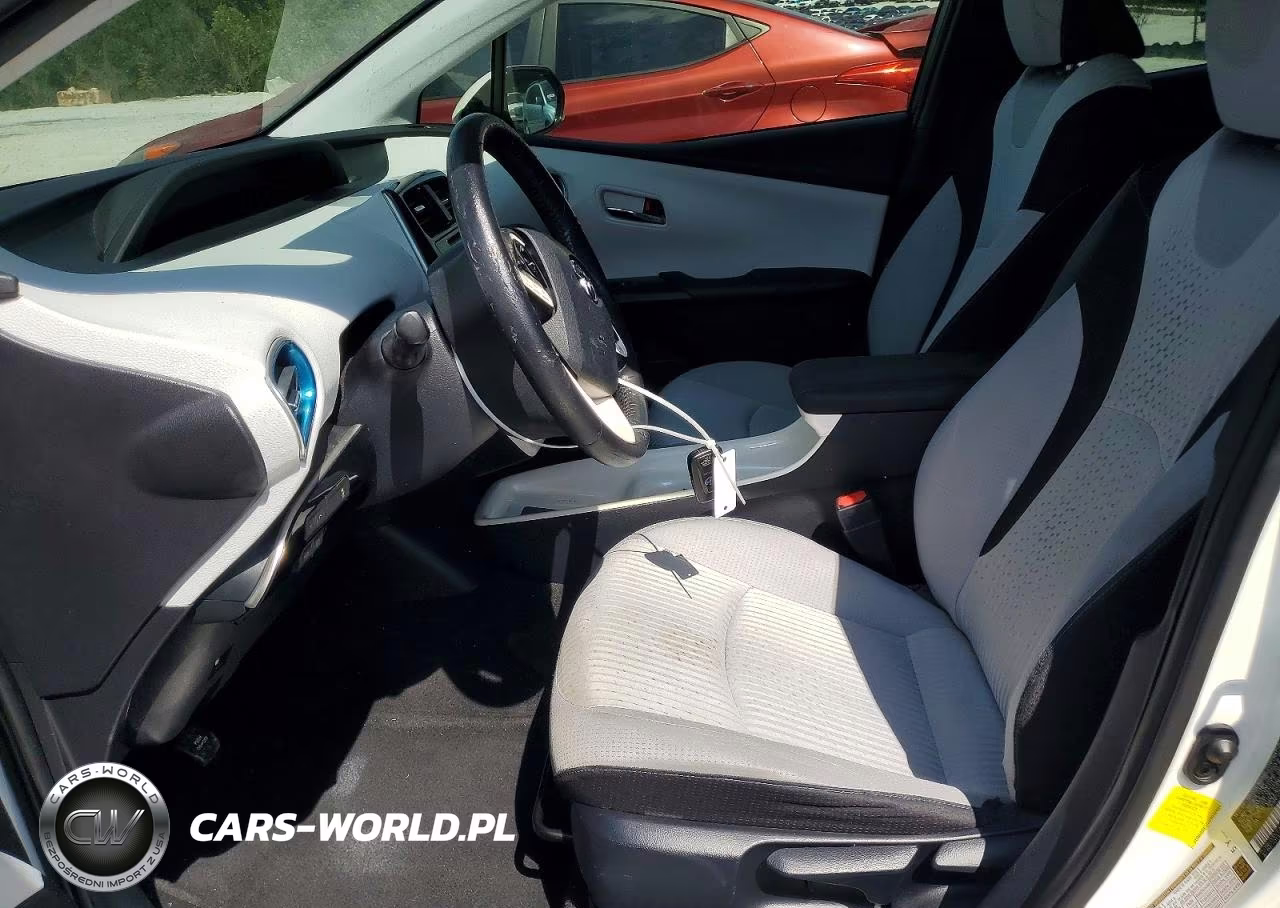 2016 Toyota Prius Three VIN:JTDKARFU7G3022994 - 7