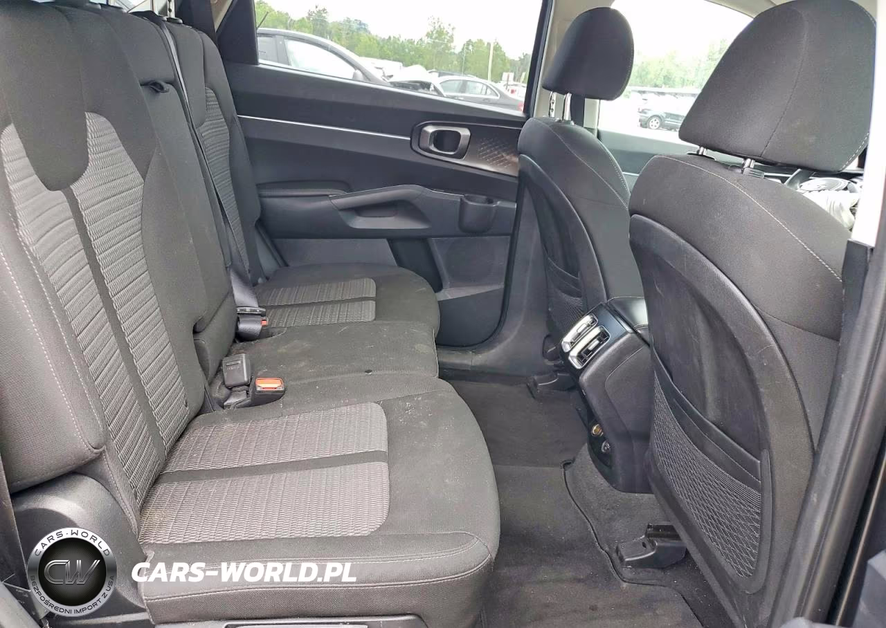 2023 Kia Sorento Lx VIN:5XYRGDLC7PG184485 - 11