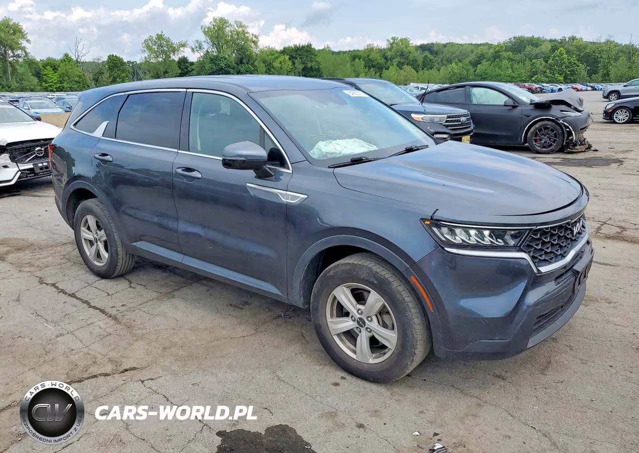 2023 Kia Sorento Lx VIN:5XYRGDLC7PG184485 - 4