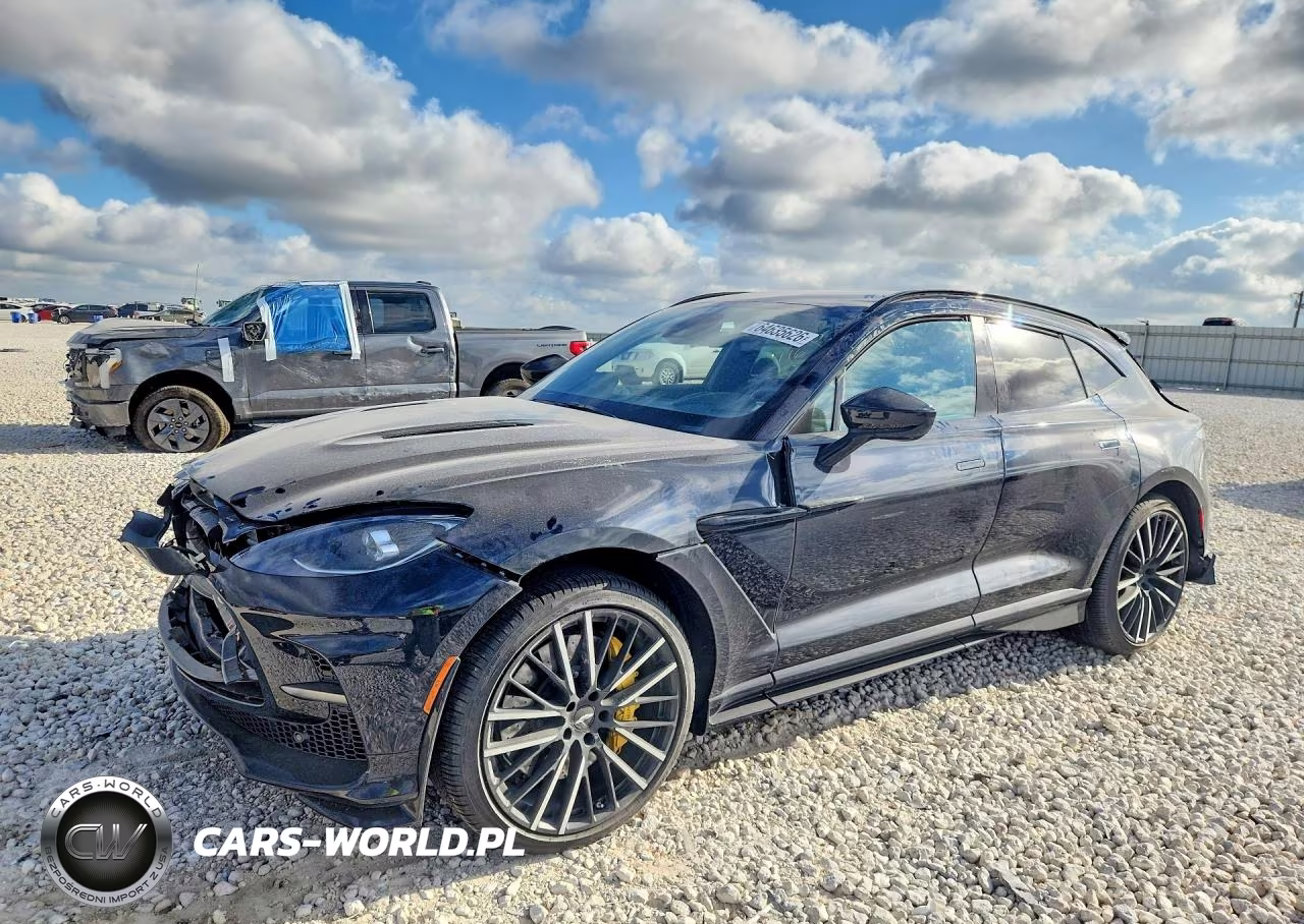 2024 Aston Martin Dbx 707