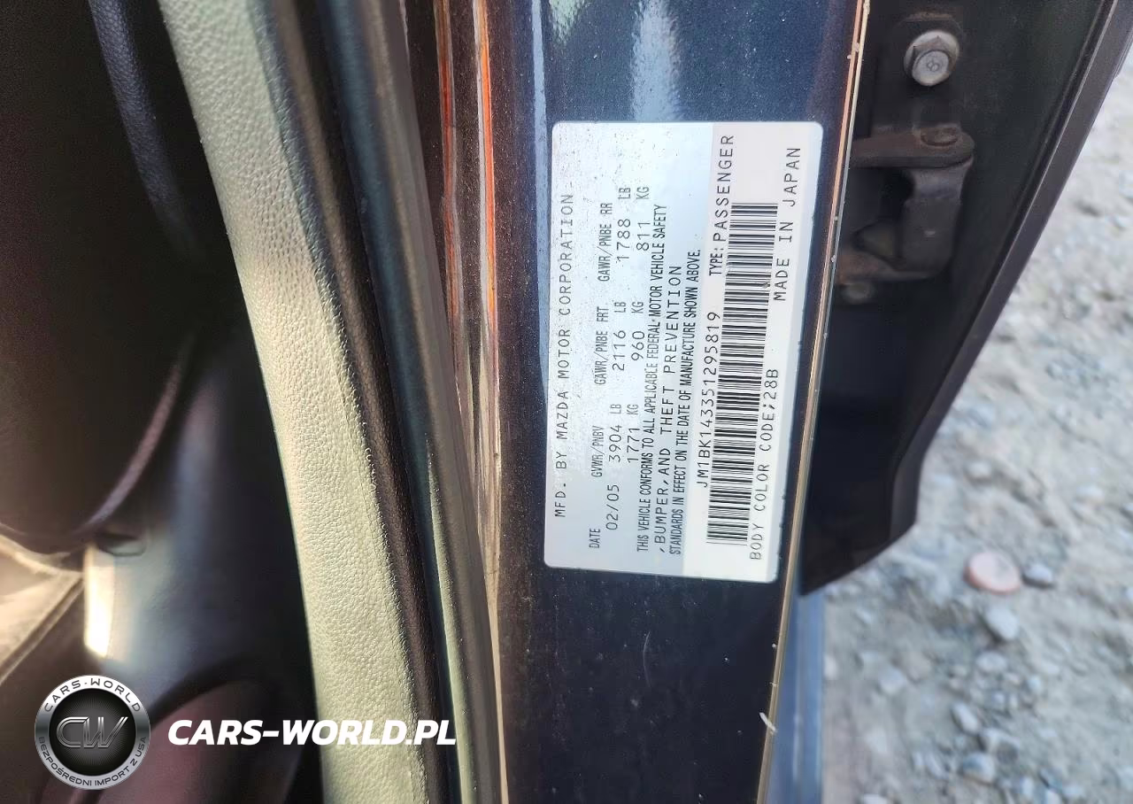 2005 Mazda 3 Hatchback VIN:JM1BK143351295819 - 12