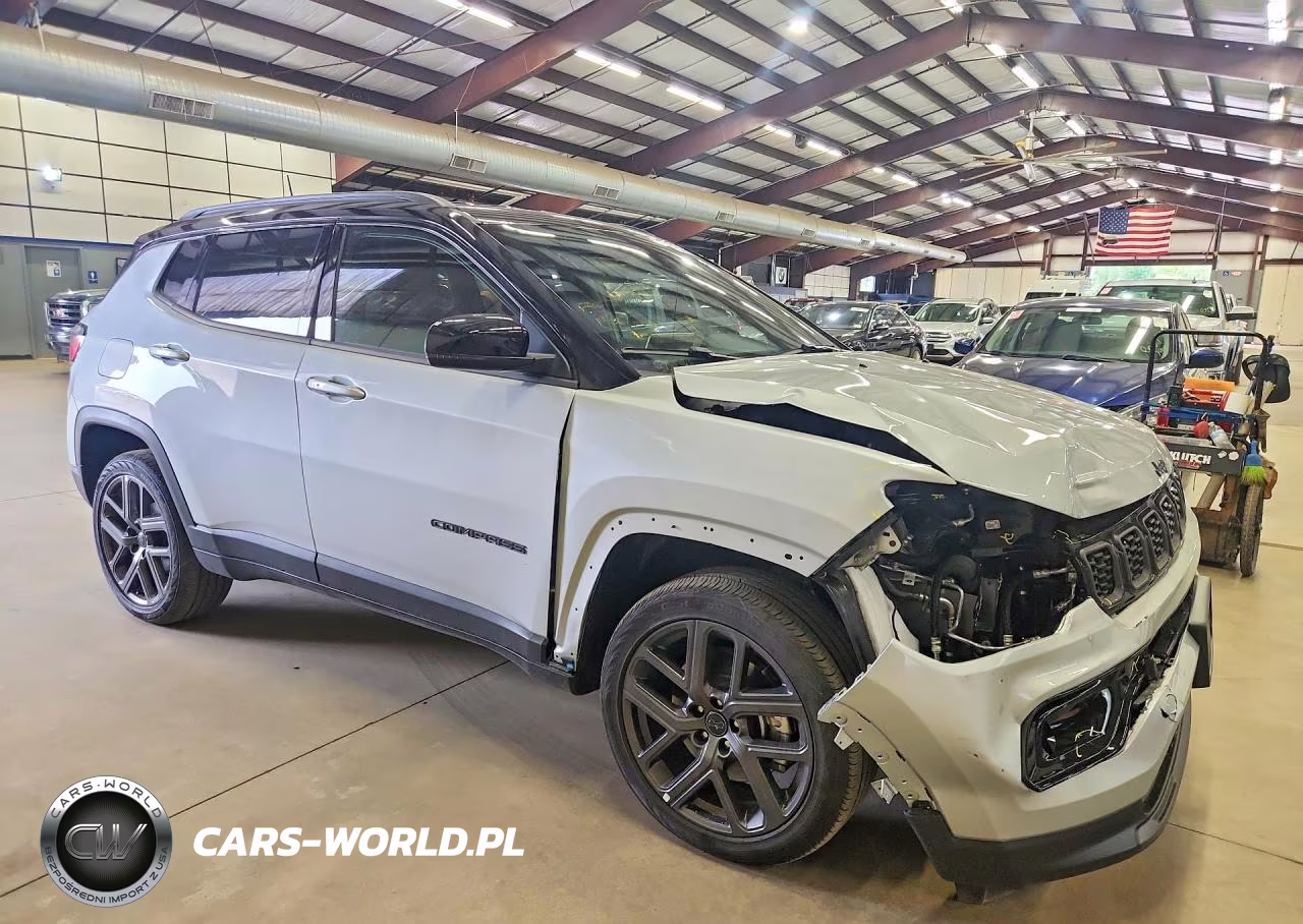 2026 Jeep Compass Limited VIN:3C4NJDCN5TT280054 - 4