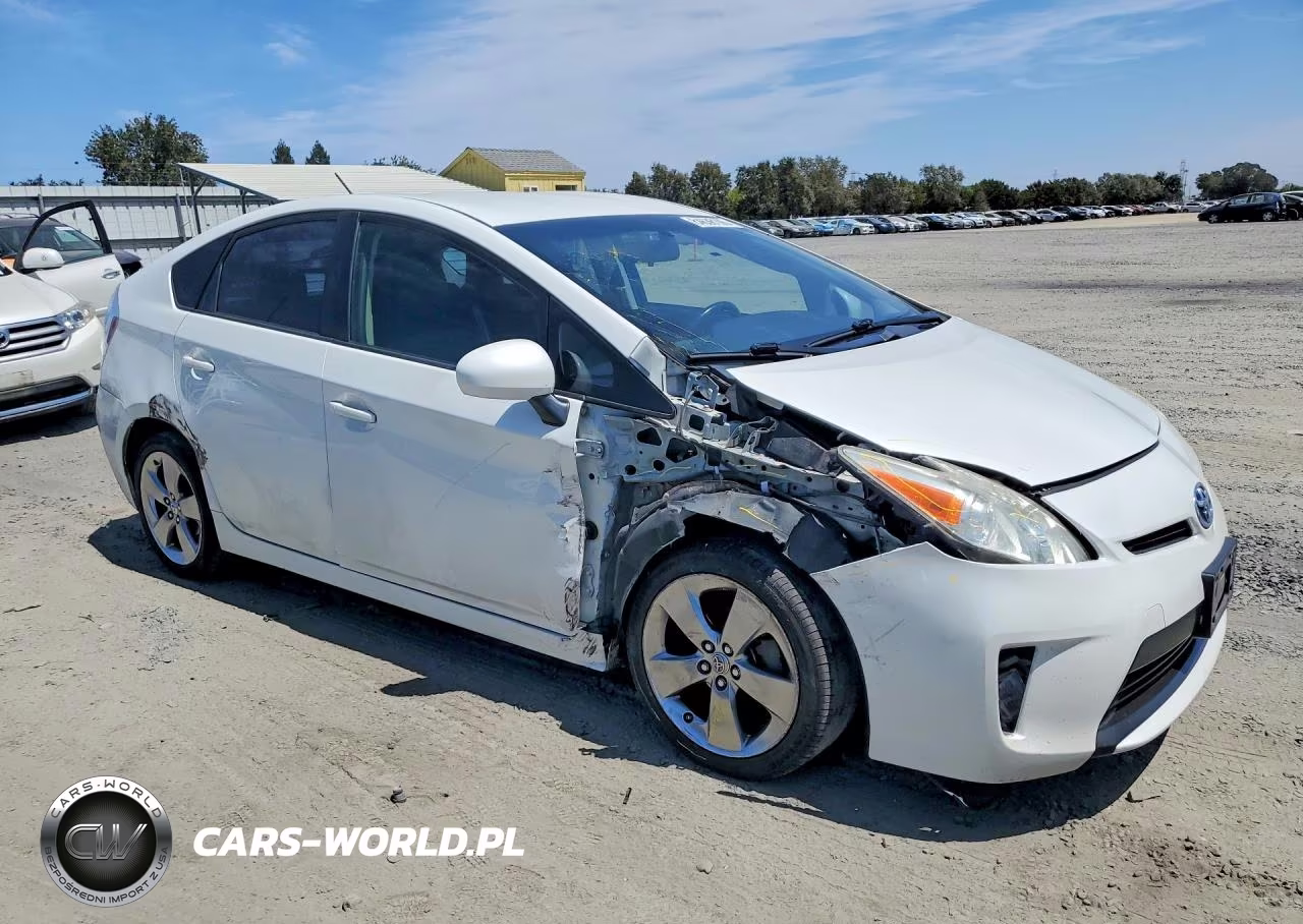 2013 Toyota Prius Persona Series Se VIN:JTDKN3DU6D5596166 - 4