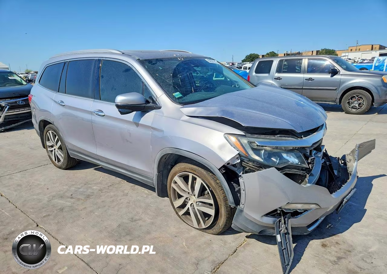 2016 Honda Pilot Touring VIN:5FNYF5H97GB004818 - 4