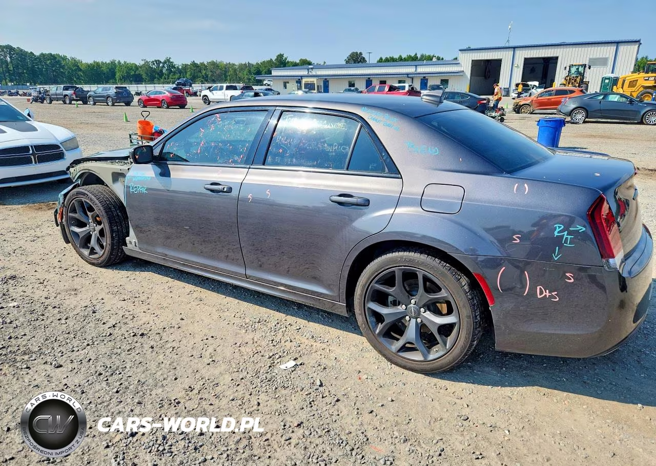 2022 Chrysler 300 Touring L VIN:2C3CCADG0NH134368 - 2