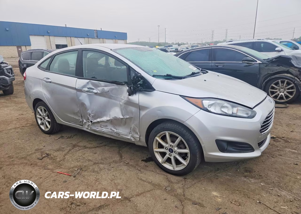 2019 Ford Fiesta Se VIN:3FADP4BJ7KM124363 - 4
