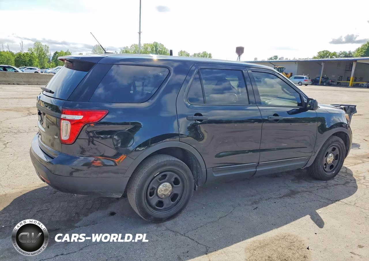 2015 Ford Explorer Police Interceptor VIN:1FM5K8AR0FGA41767 - 3