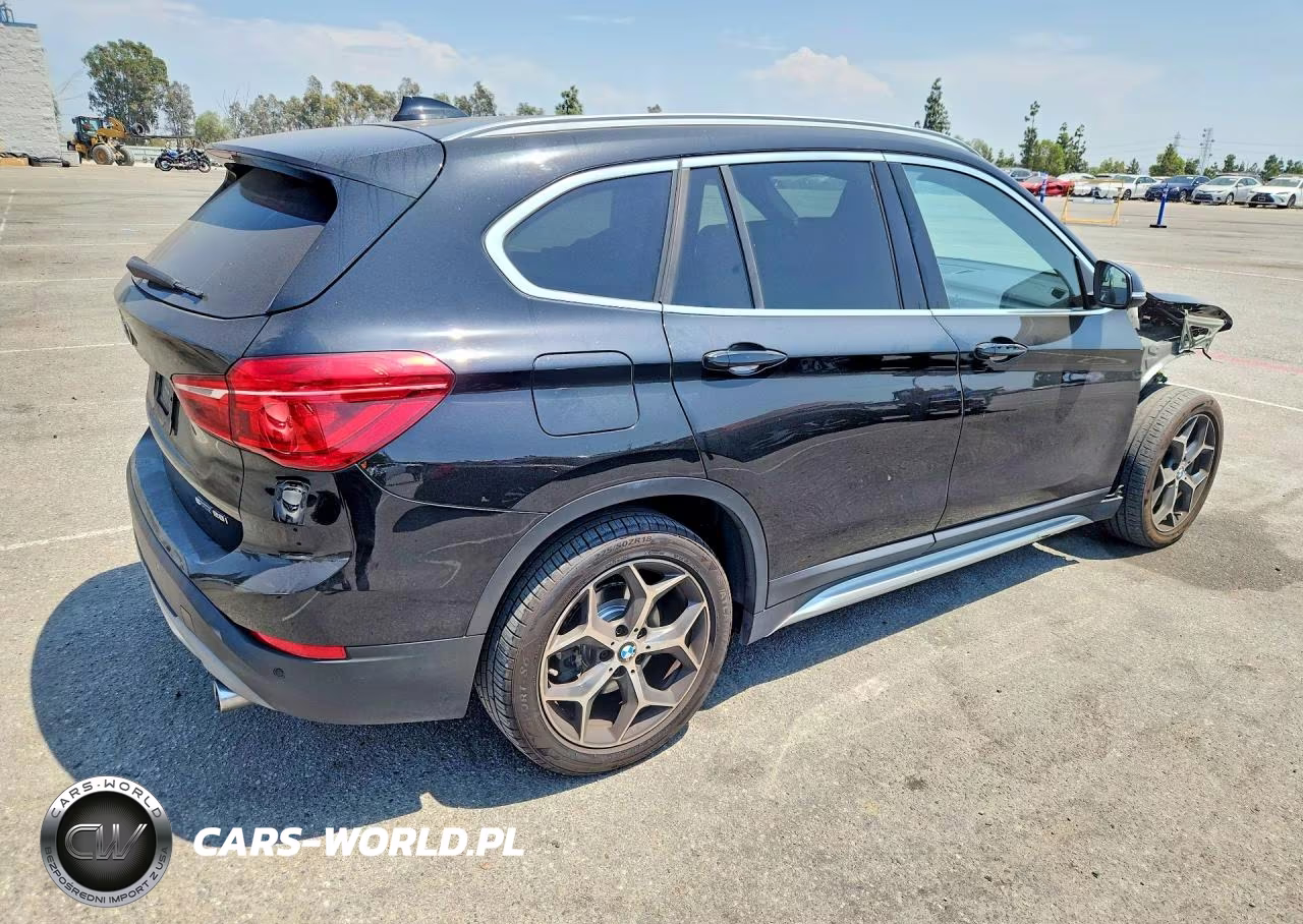 2018 BMW X1 Sdrive28I VIN:WBXHU7C35J3H43913 - 3