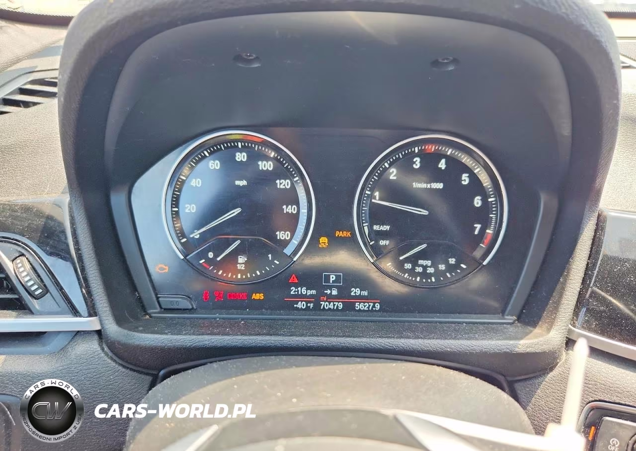 2018 BMW X1 Sdrive28I VIN:WBXHU7C35J3H43913 - 9