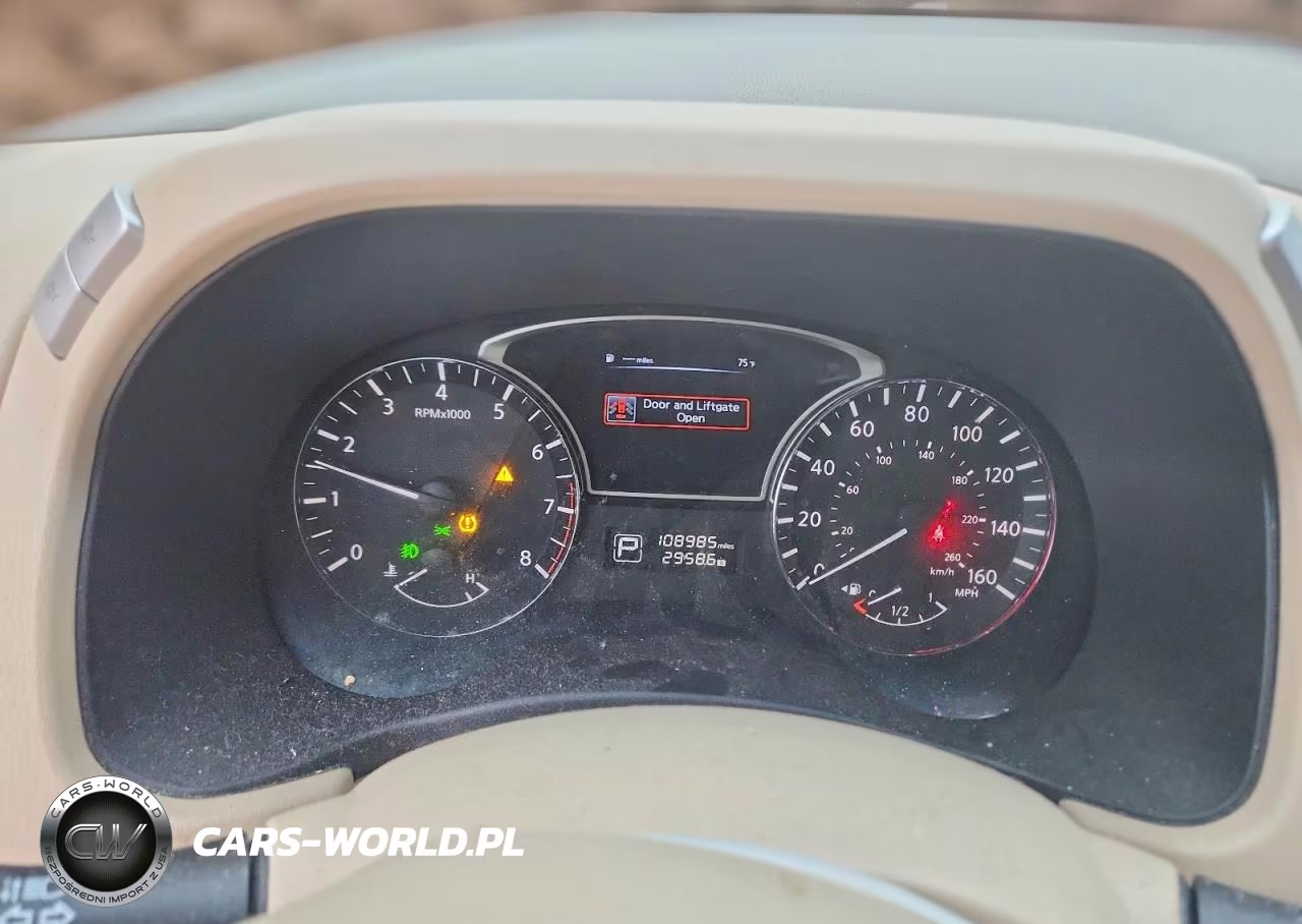 2014 Nissan Pathfinder S VIN:5N1AR2MN6EC706404 - 9