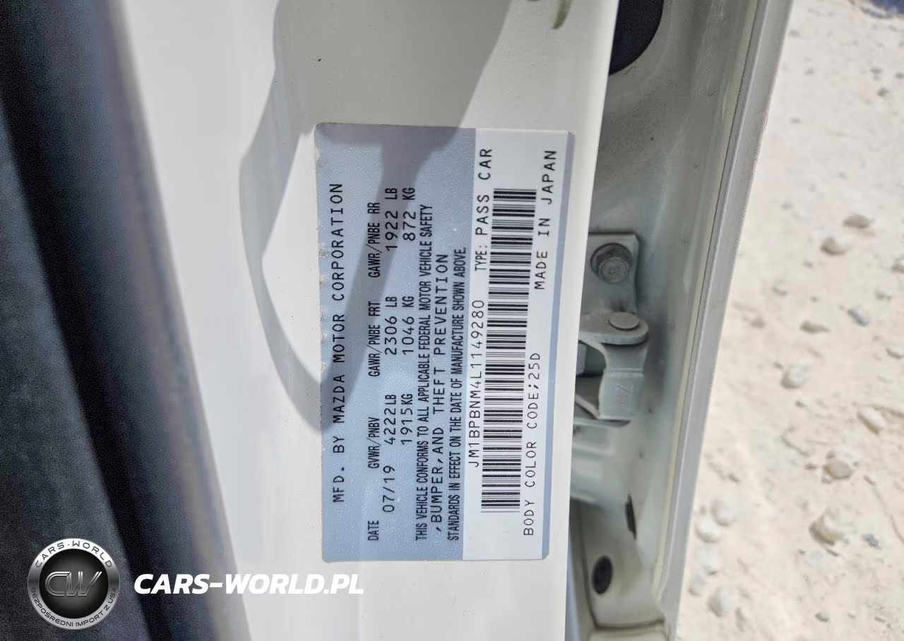 2020 Mazda 3 Premium VIN:JM1BPBNM4L1149280 - 12