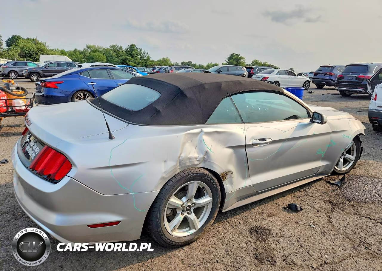 2016 Ford Mustang VIN:1FATP8EM5G5301174 - 3