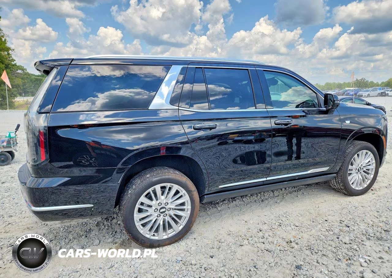 2026 Cadillac Escalade Luxury VIN:1GYS9CKL7TR212797 - 3