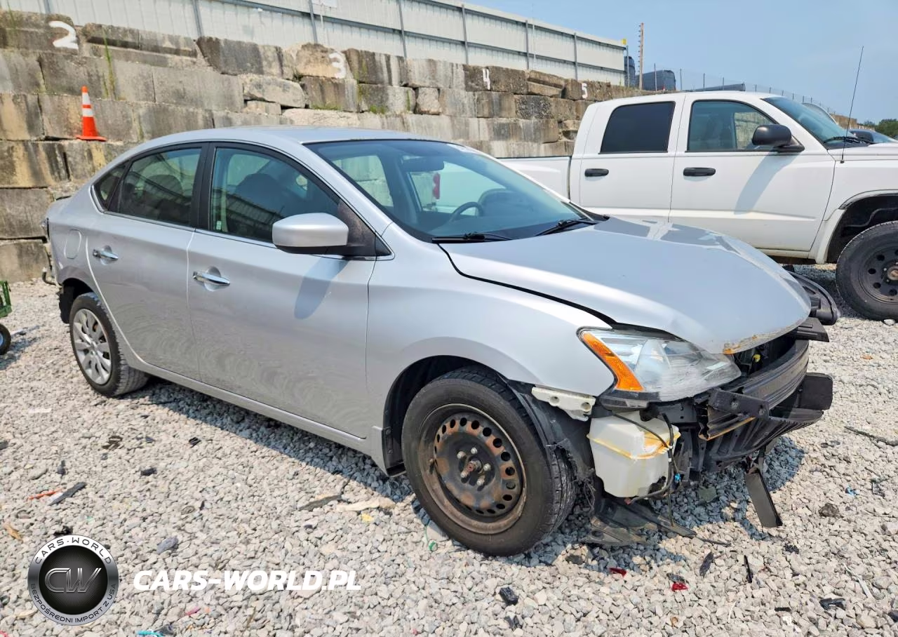 2015 Nissan Sentra S VIN:3N1AB7AP5FY274833 - 4