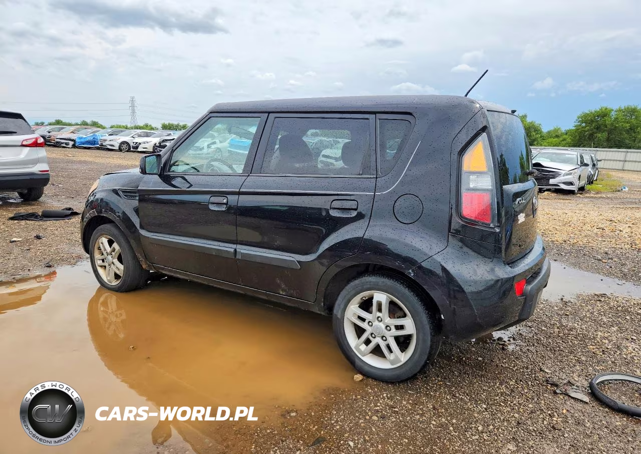 2010 Kia Soul + VIN:KNDJT2A27A7145648 - 2