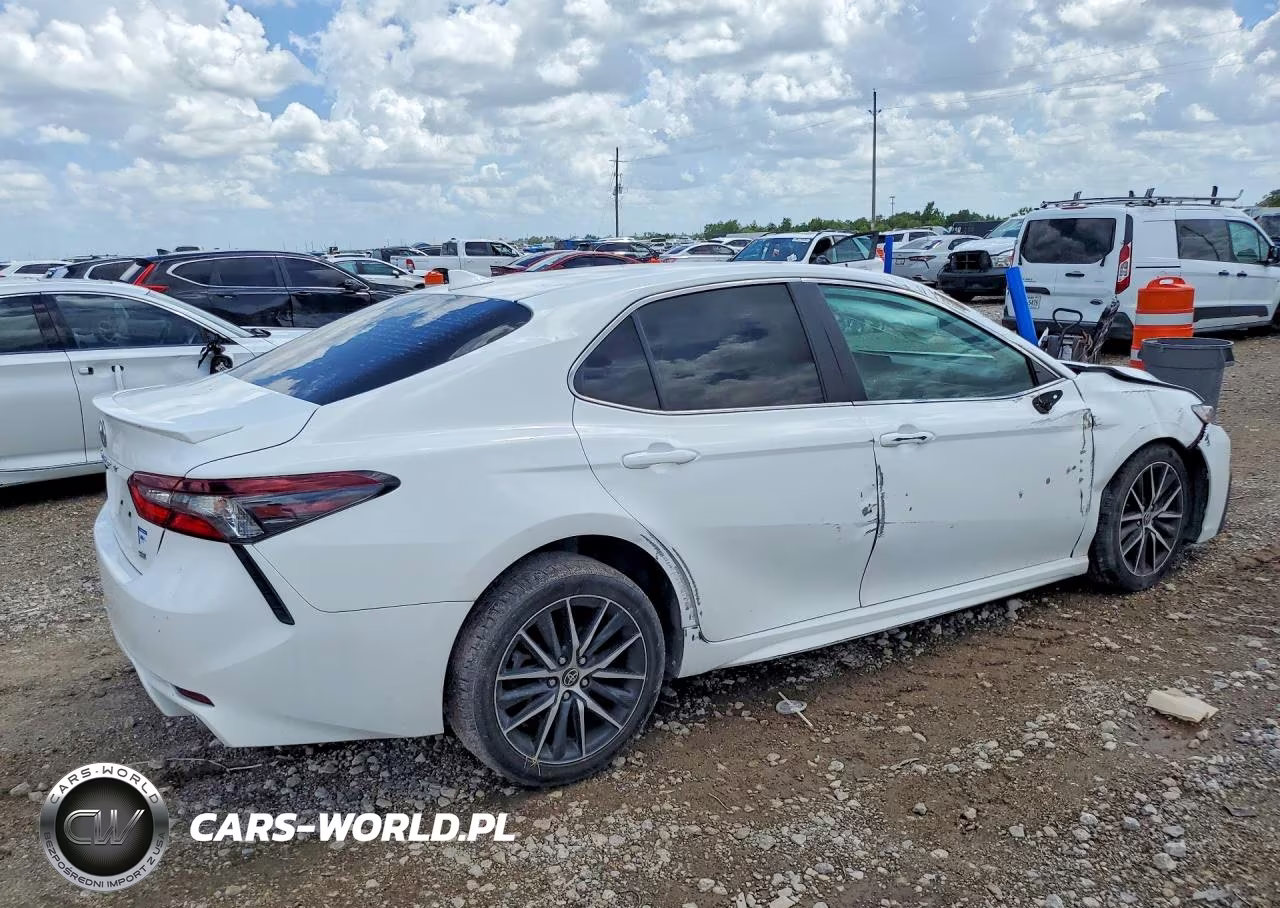 2021 Toyota Camry Se VIN:4T1G11AK8MU481255 - 3
