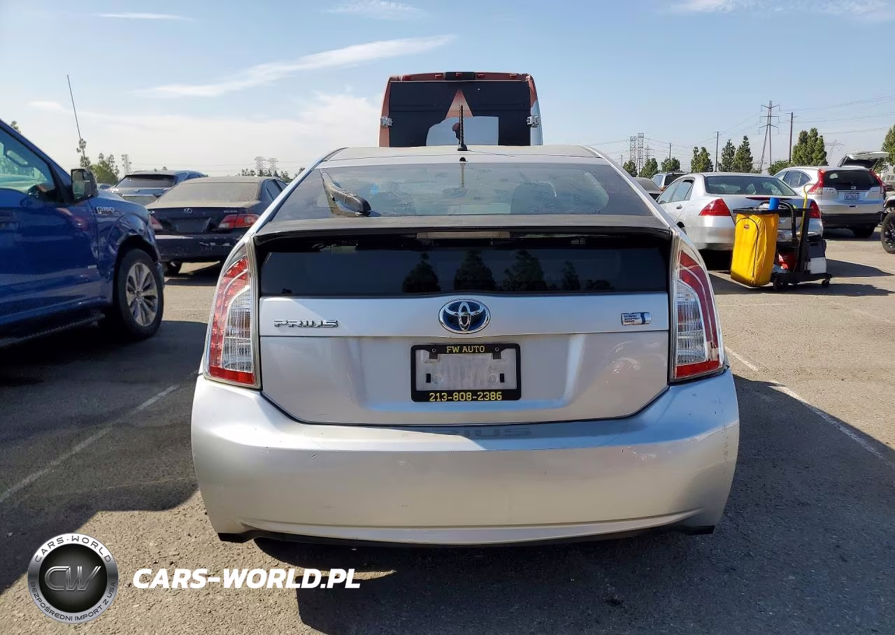 2012 Toyota Prius Two VIN:JTDKN3DU0C5397273 - 6