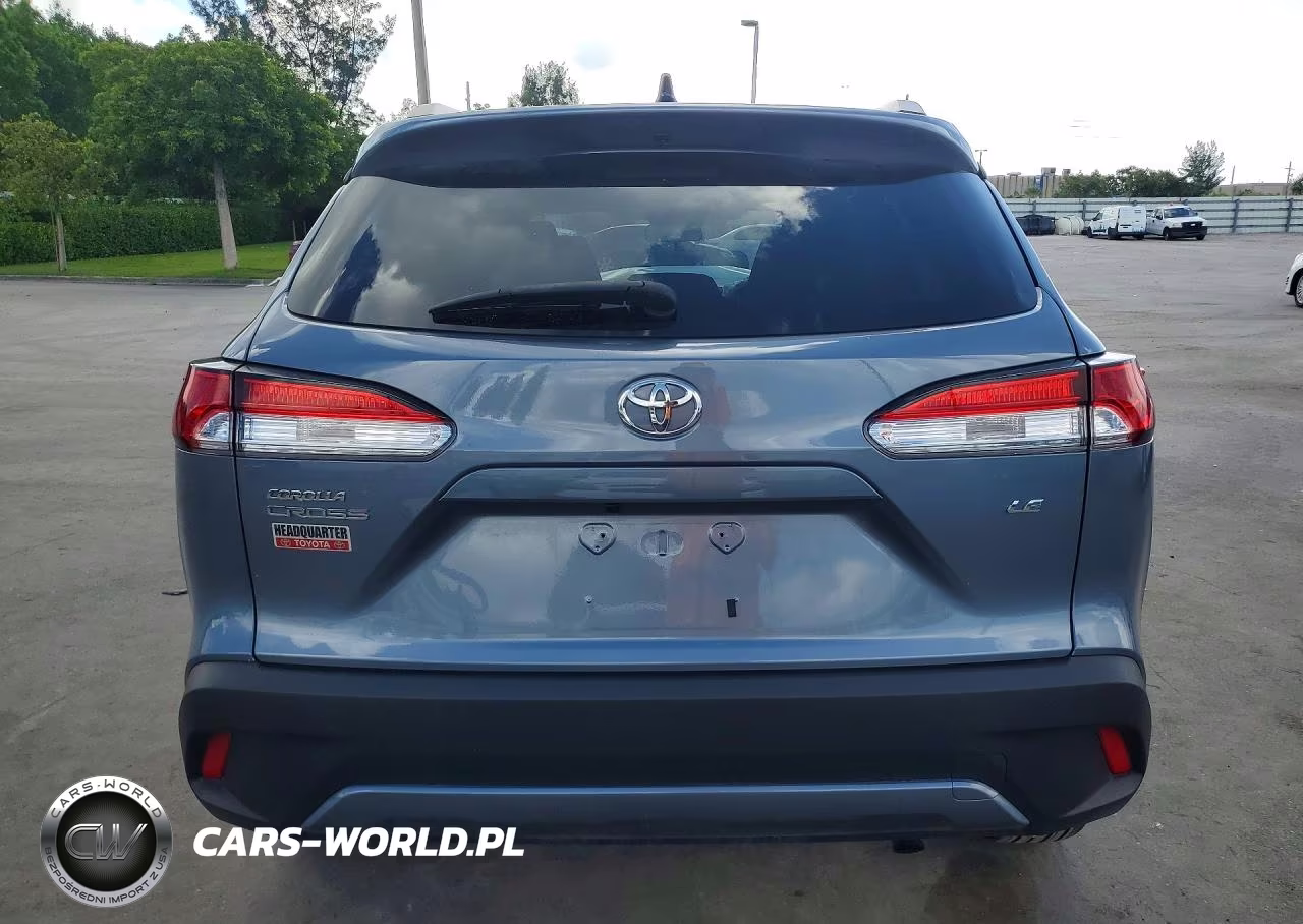 2025 Toyota Corolla Cross Le VIN:7MUCAAAG0SV136176 - 6