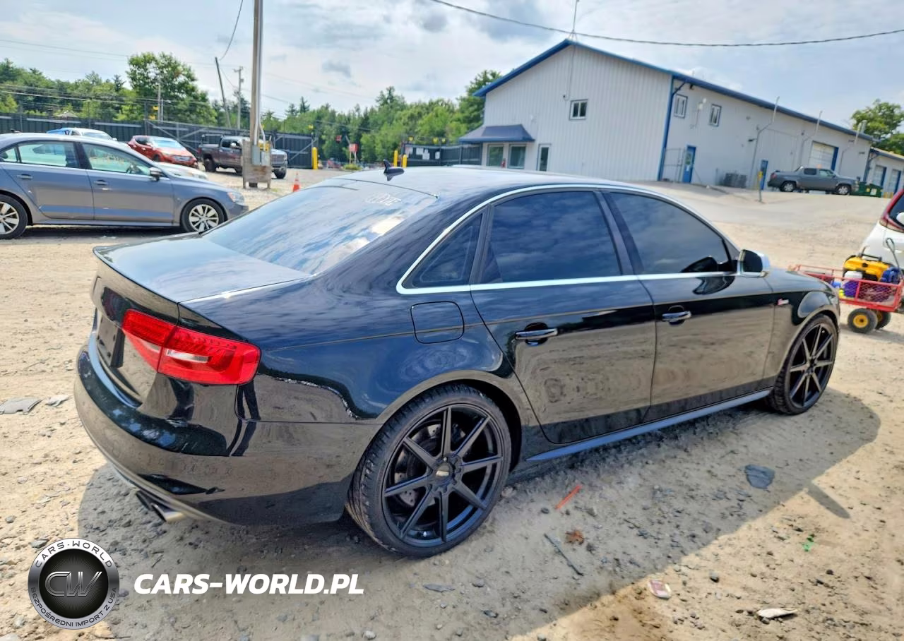 2016 Audi S4 Premium Plus VIN:WAUDGAFL7GA001135 - 3