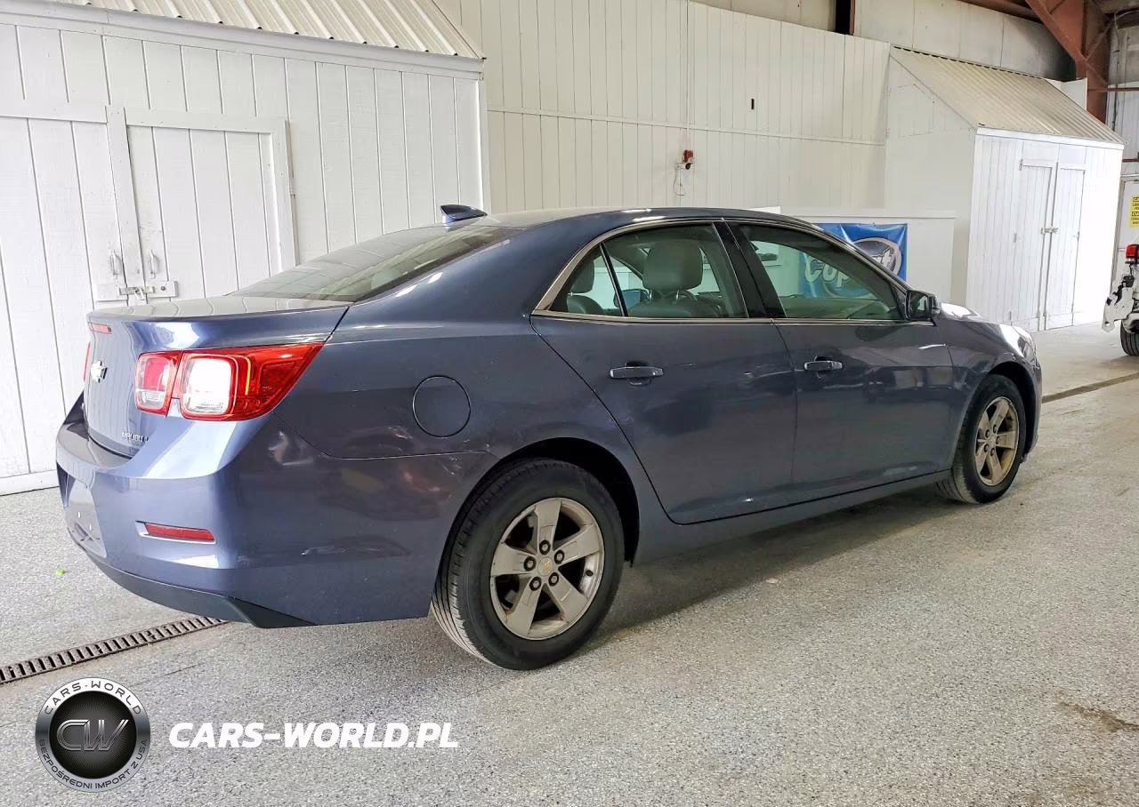 2015 Chevrolet Malibu 1Lt VIN:1G11C5SL4FF195311 - 3