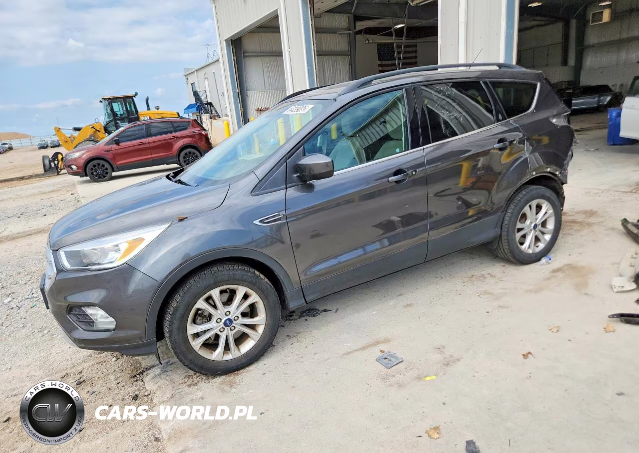 2018 Ford Escape Se VIN:1FMCU0G98JUC38500 - 1