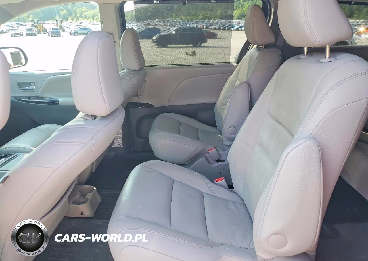 2017 Toyota Sienna Xle 7-Passenger VIN:5TDDZ3DC3HS178491 - 11