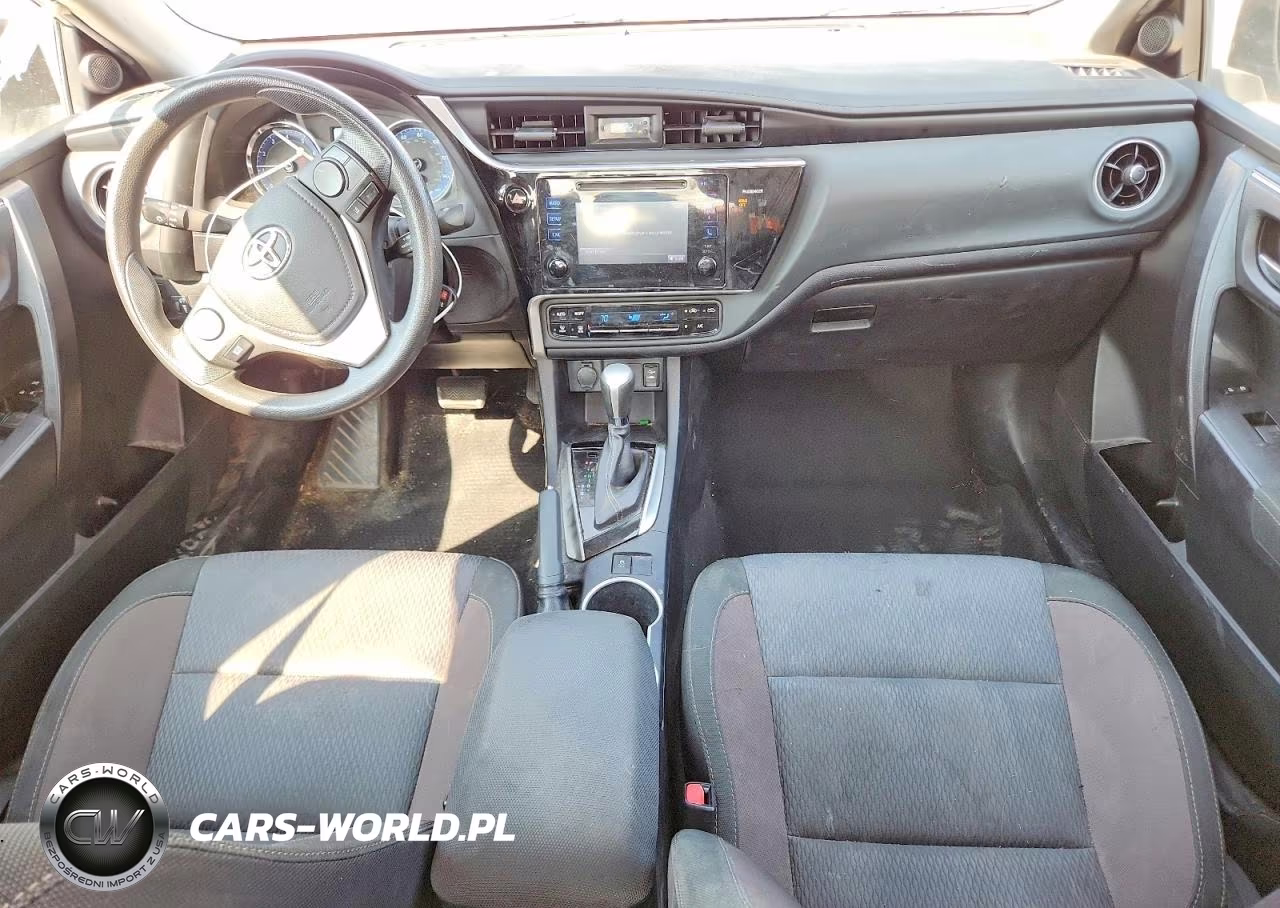 2017 Toyota Corolla Le VIN:2T1BURHE9HC867545 - 8