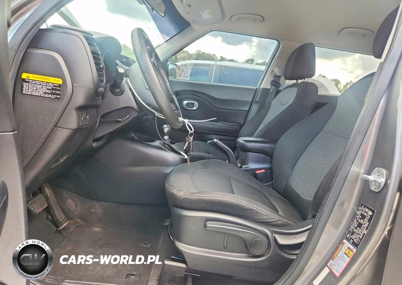 2017 Kia Soul + VIN:KNDJP3A51H7475509 - 7