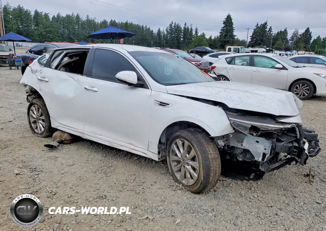 2017 Kia Optima Lx VIN:5XXGT4L36HG138882 - 4
