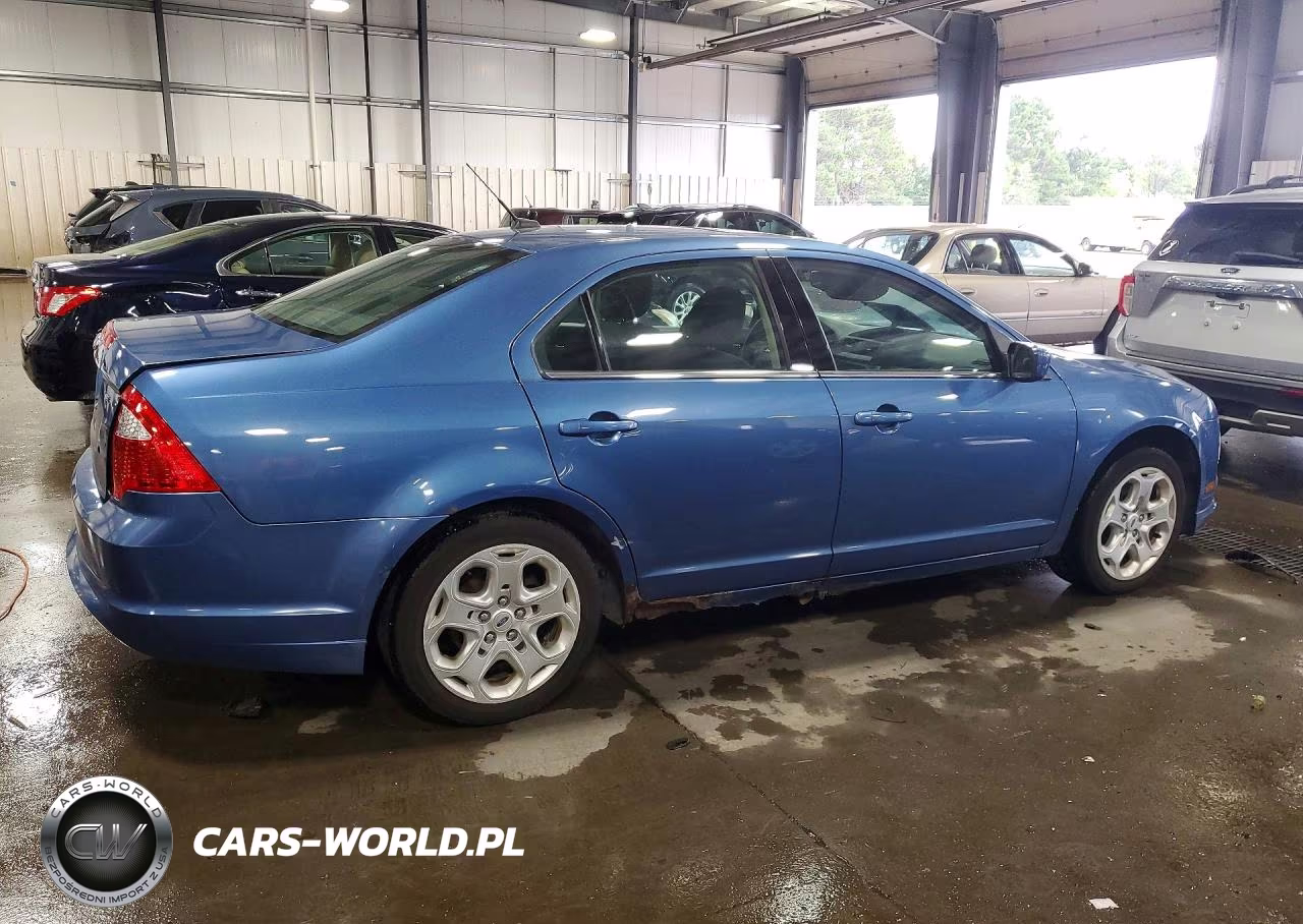 2010 Ford Fusion Se VIN:3FAHP0HA0AR317411 - 3