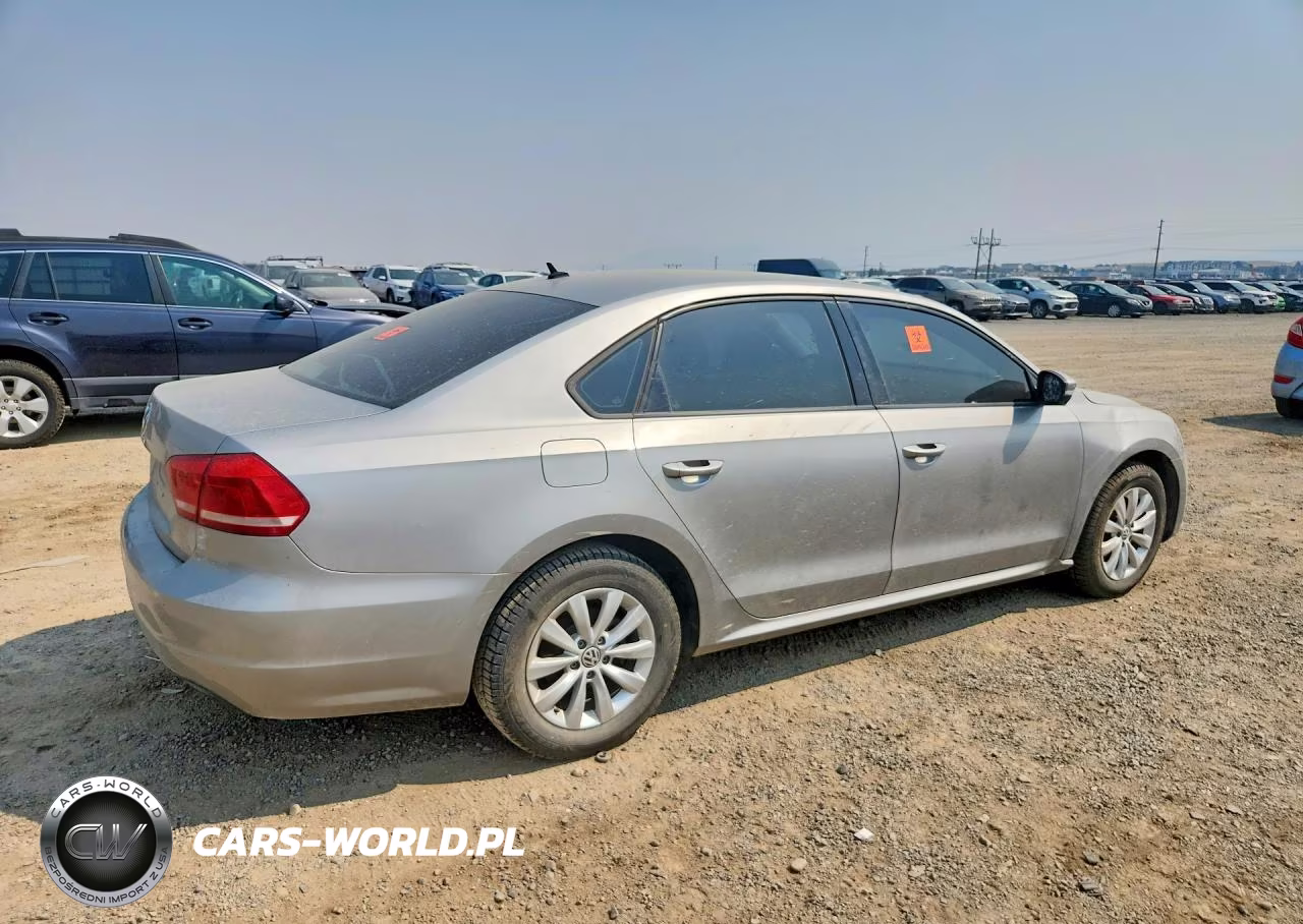 2012 Volkswagen Passat S VIN:1VWAH7A32CC080237 - 3