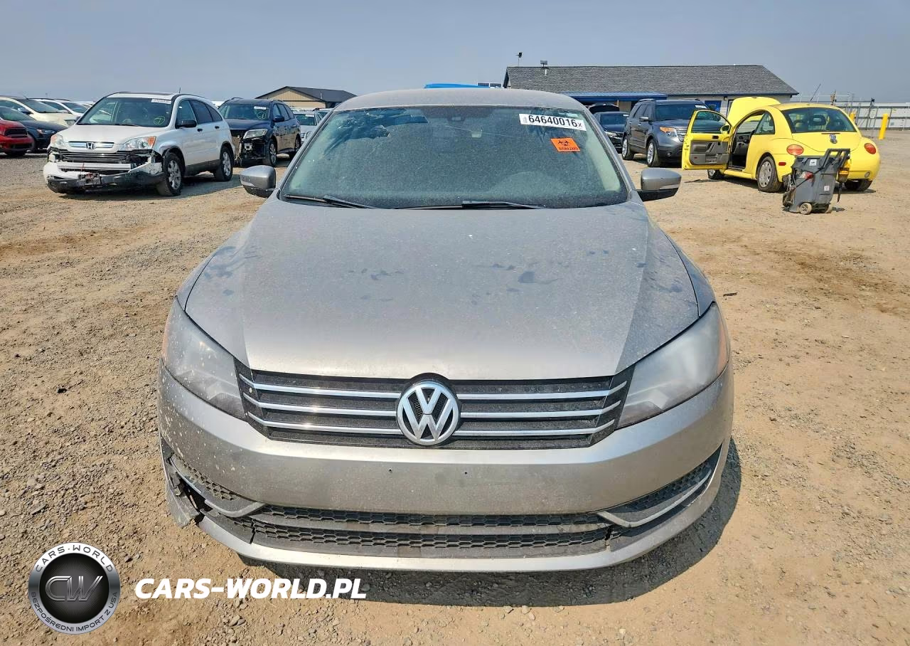 2012 Volkswagen Passat S VIN:1VWAH7A32CC080237 - 5