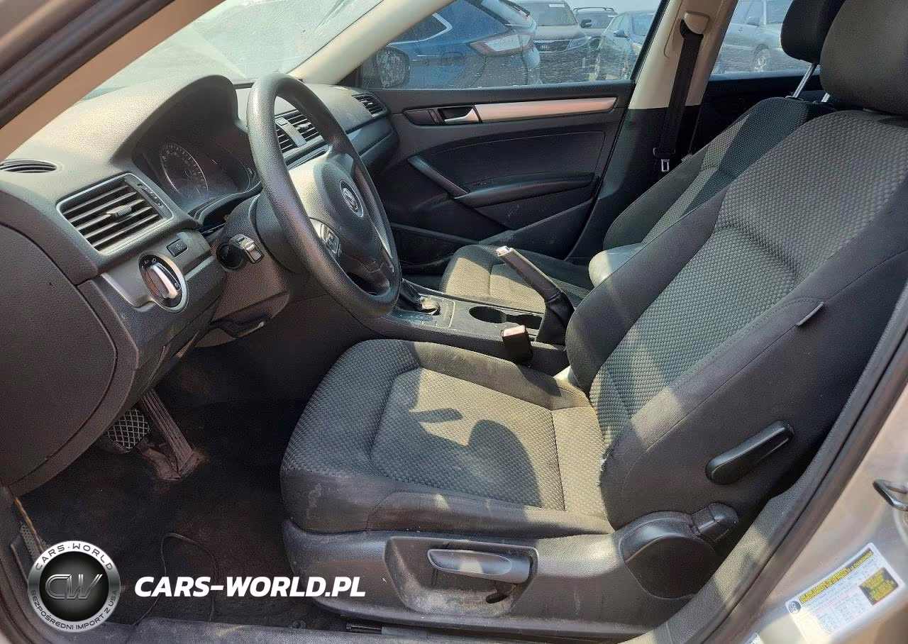 2012 Volkswagen Passat S VIN:1VWAH7A32CC080237 - 7