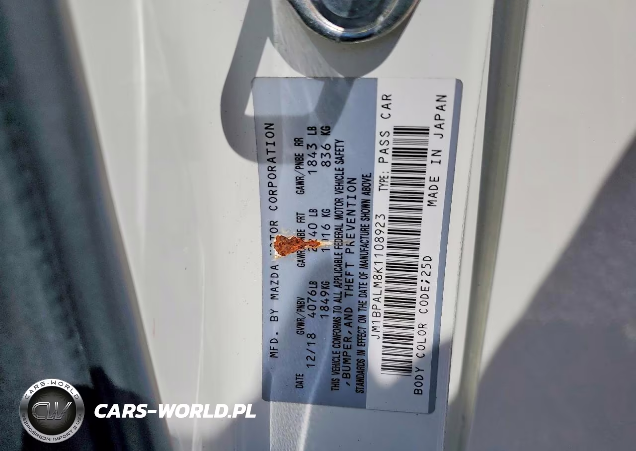 2019 Mazda 3 Preferred Plus VIN:JM1BPALM8K1108923 - 13