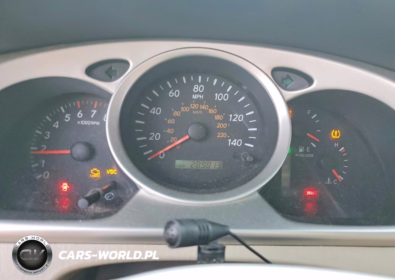 2004 Toyota Highlander Limited VIN:JTEEP21A740026813 - 9