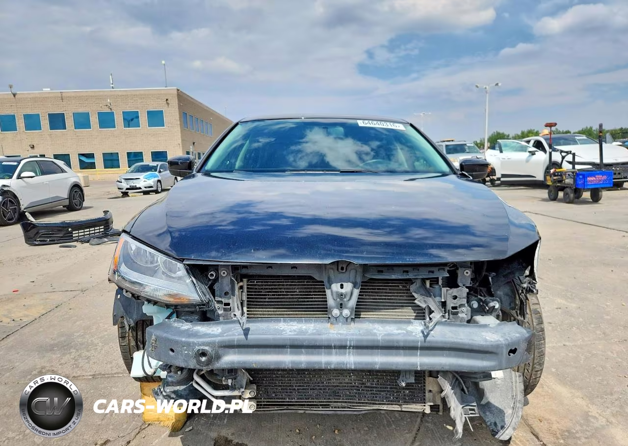 2018 Volkswagen Jetta S VIN:3VW2B7AJXJM231969 - 5
