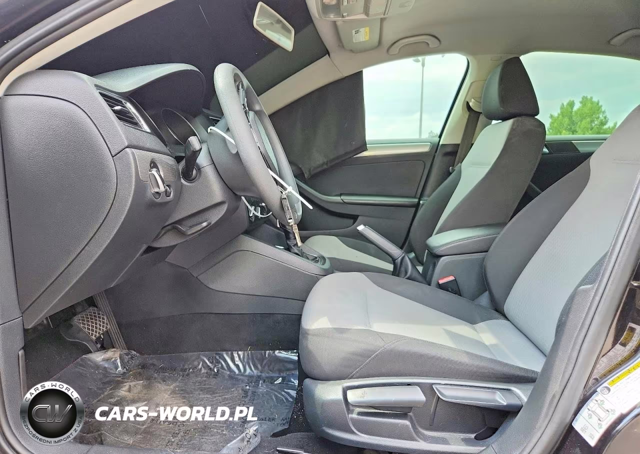 2018 Volkswagen Jetta S VIN:3VW2B7AJXJM231969 - 7