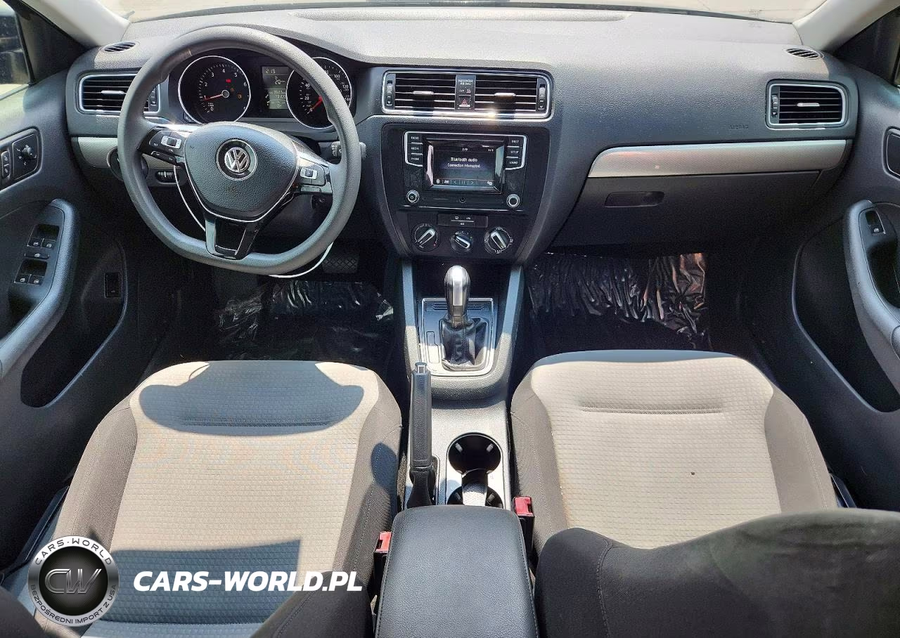 2018 Volkswagen Jetta S VIN:3VW2B7AJXJM231969 - 8