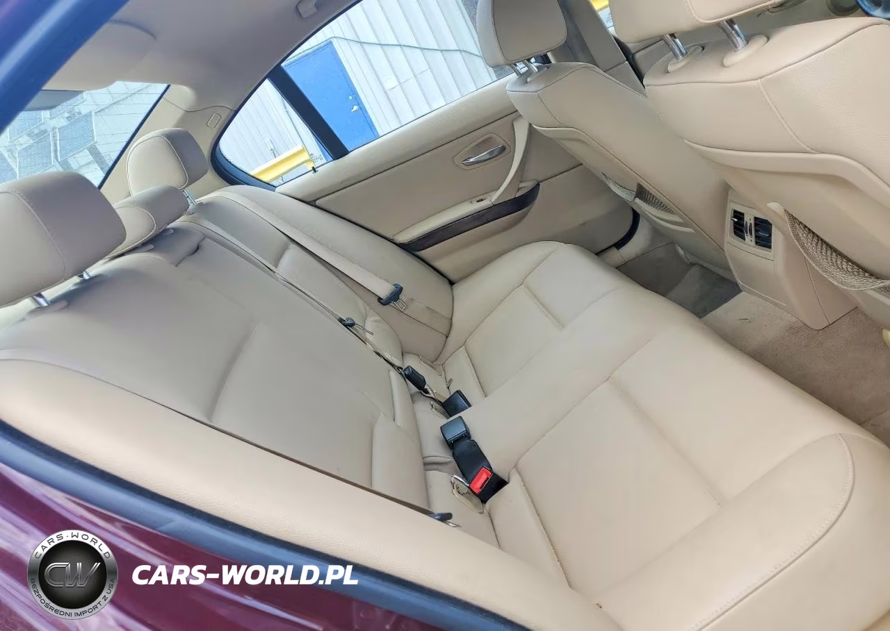 2009 BMW 328 Xi VIN:WBAPK73569A455450 - 10