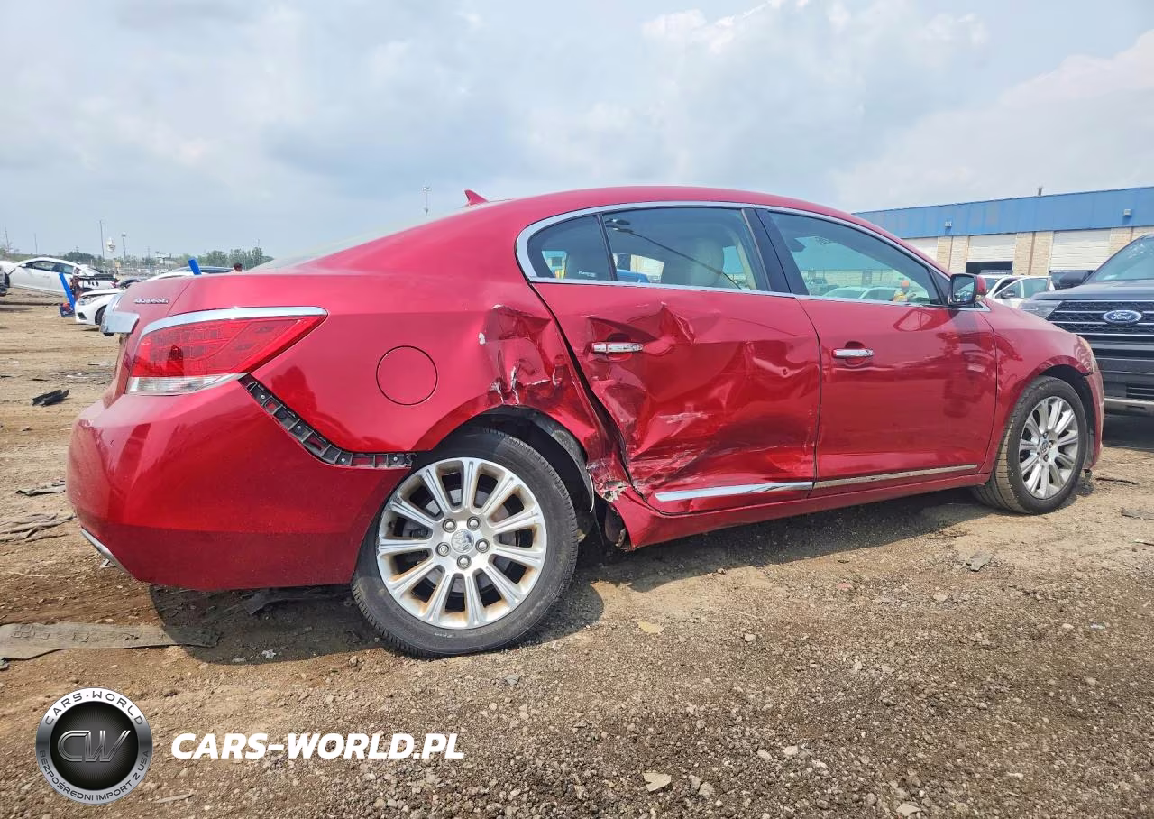 2013 Buick Lacrosse VIN:1G4GC5E38DF280934 - 3